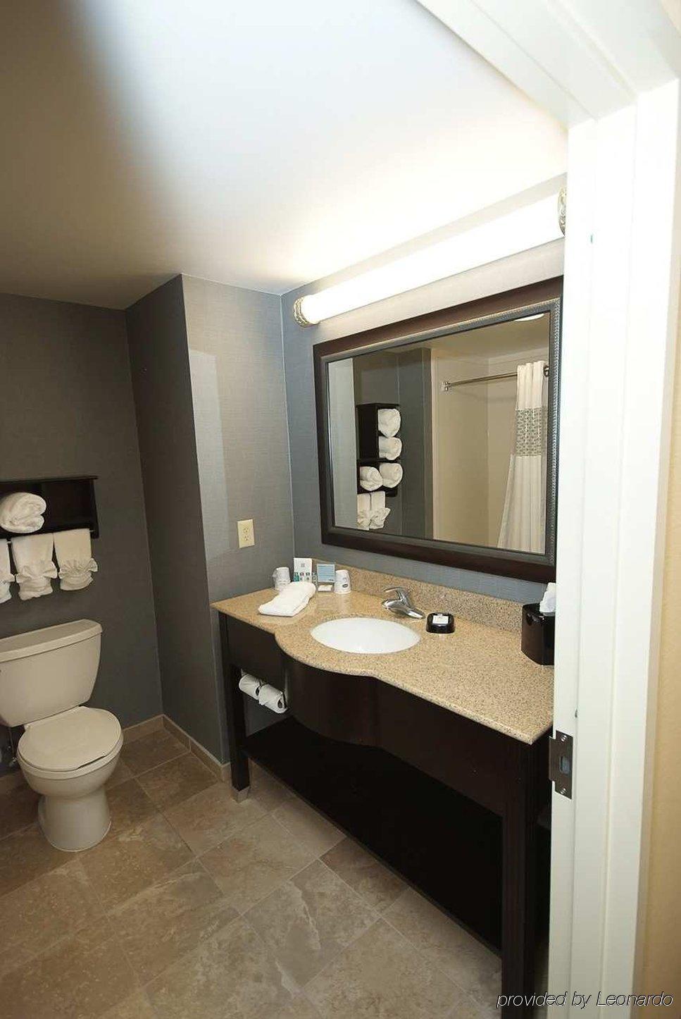 Hotel Hampton & 3*